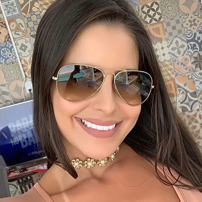 Photography Framing - Retro Fashion Metal Oval Frame Sunglasses