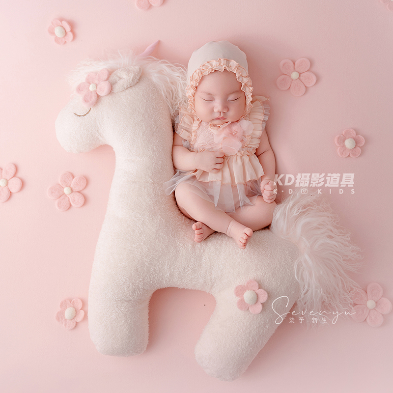 Photography Outfit - Cute Unicorn Theme Newborn Photography Props