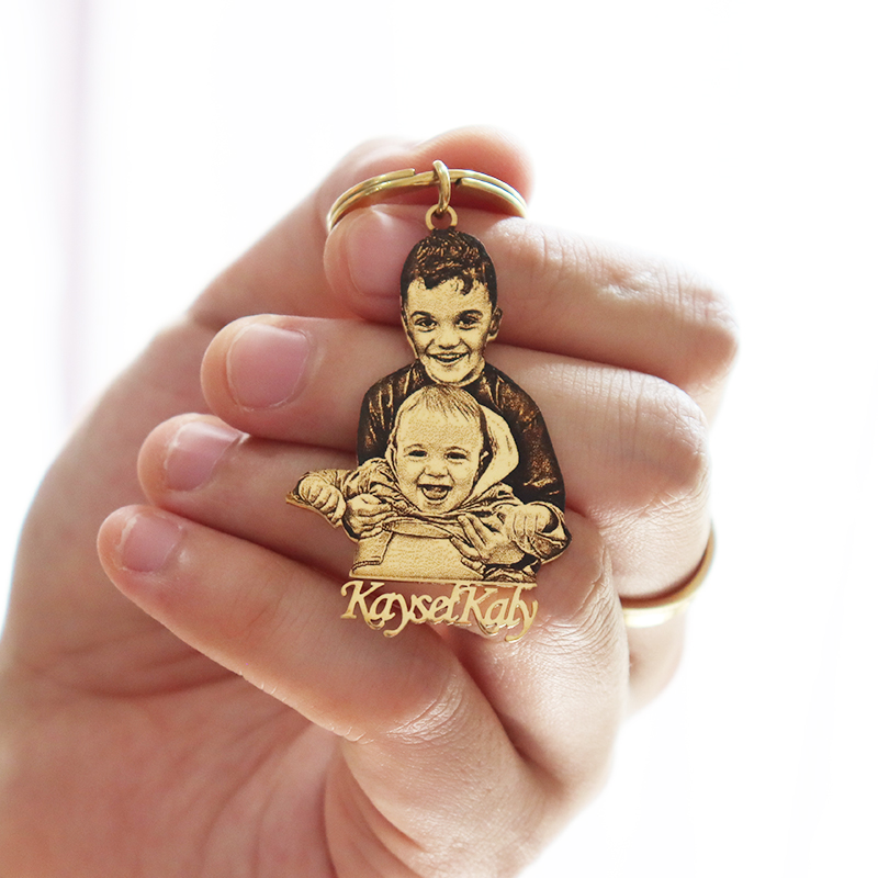 Photographic Memory - Personalized Baby Photo Keychain Engraved Family