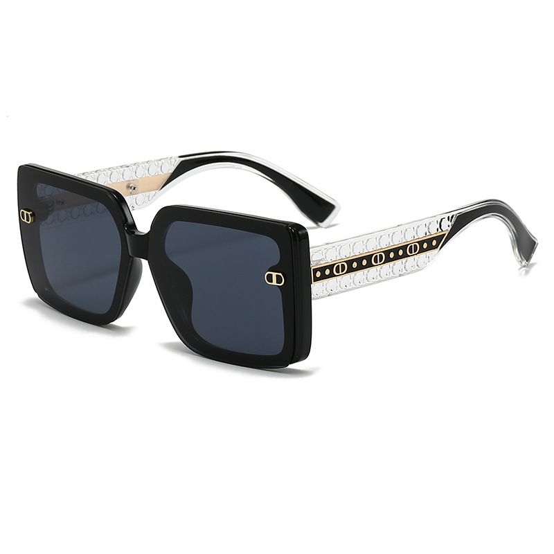 Photography Framing - Retro Minimalist Large Frame Fashion Glasses
