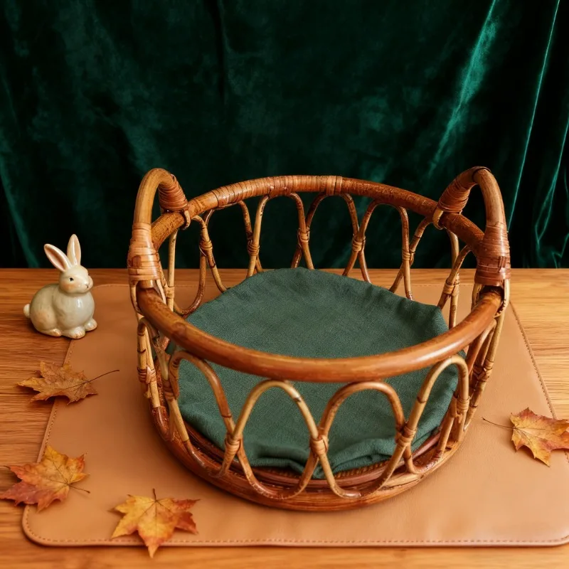 Round Rattan Woven Basket with - огляд і ціна Photography Framing