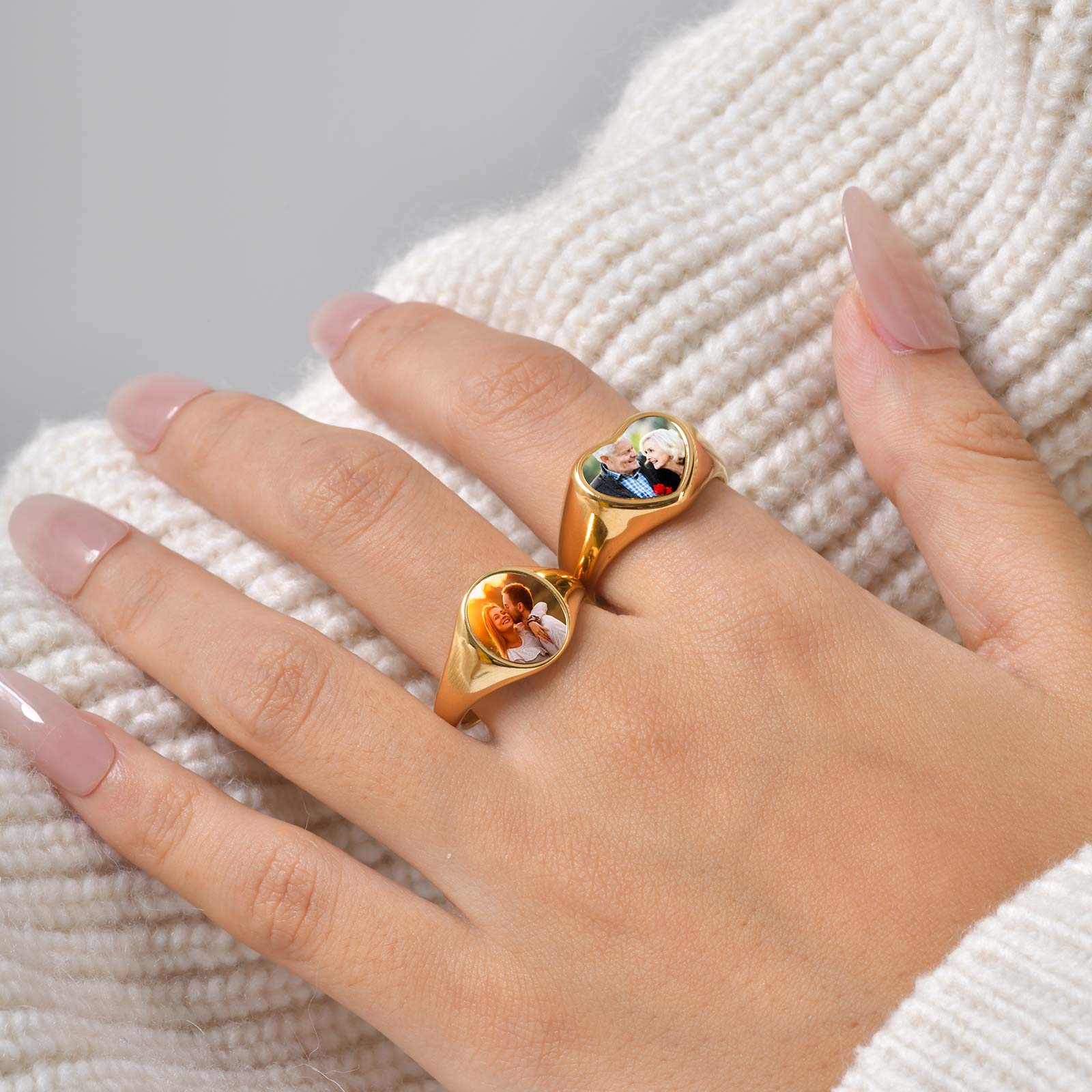Custom Photo Signet Ring for W - огляд і ціна Photographic Memory