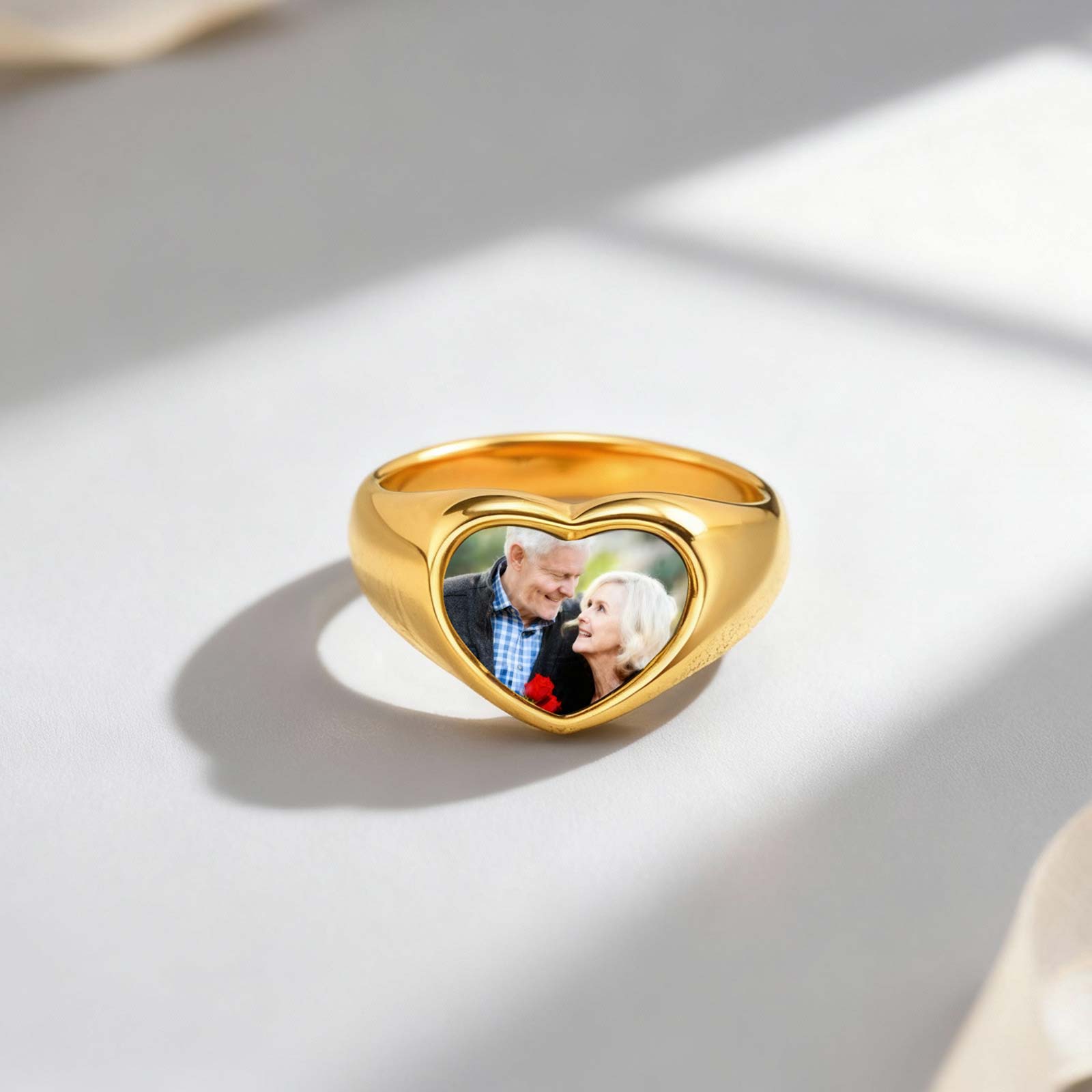 Custom Photo Signet Ring for W - огляд і ціна Photographic Memory