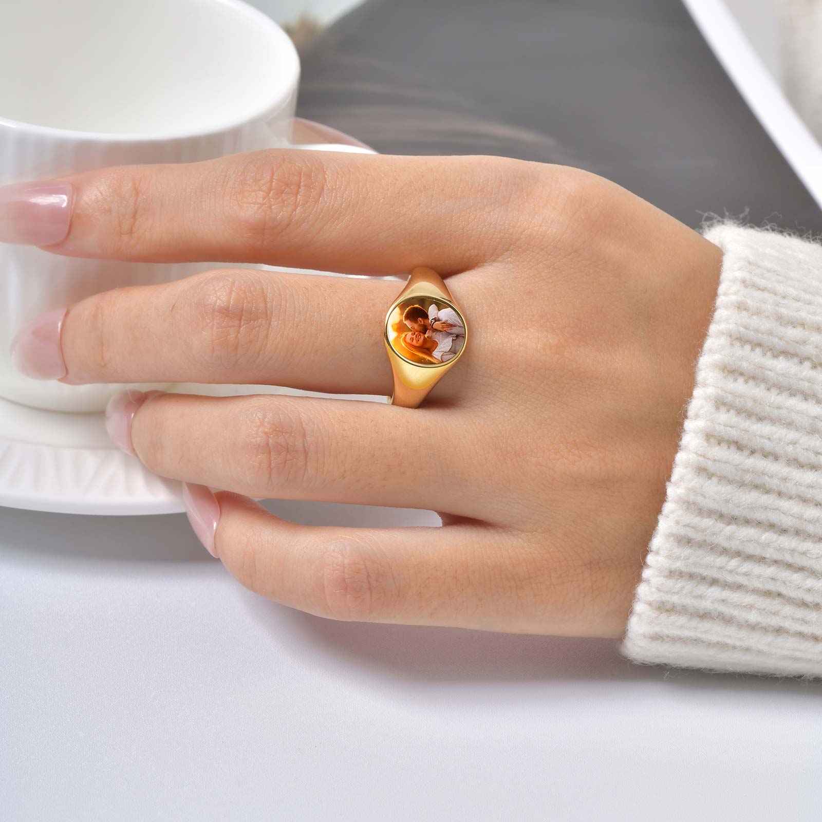 Custom Photo Signet Ring for W - огляд і ціна Photographic Memory